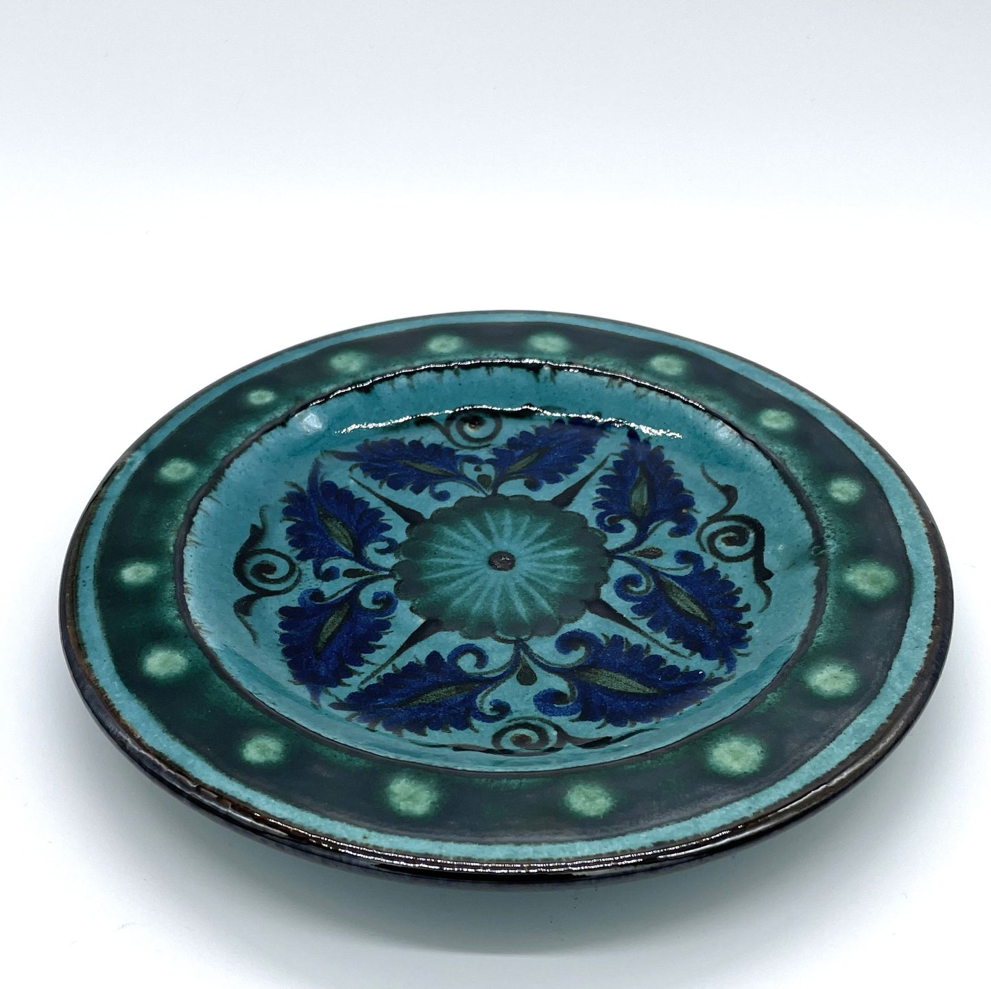 【新商品】リシタン陶器・皿・手描き模様A(一点もの)