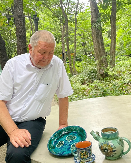 【リシタン陶器】『自分が作りたいものを自由に創れる時代が来ると思わなかった』陶芸家バフチヨルさん★こちらをクリック