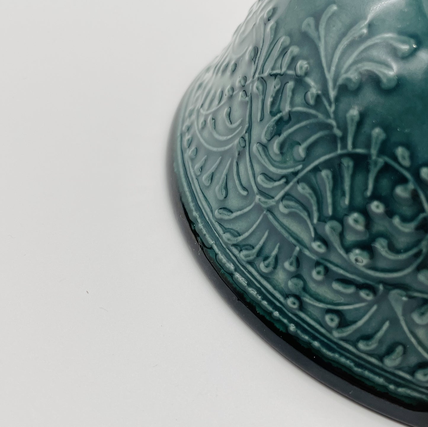 new【リシタンブルー・イシコールの深い青】カフェボウル（手描き茶碗・植物文様・一点物）