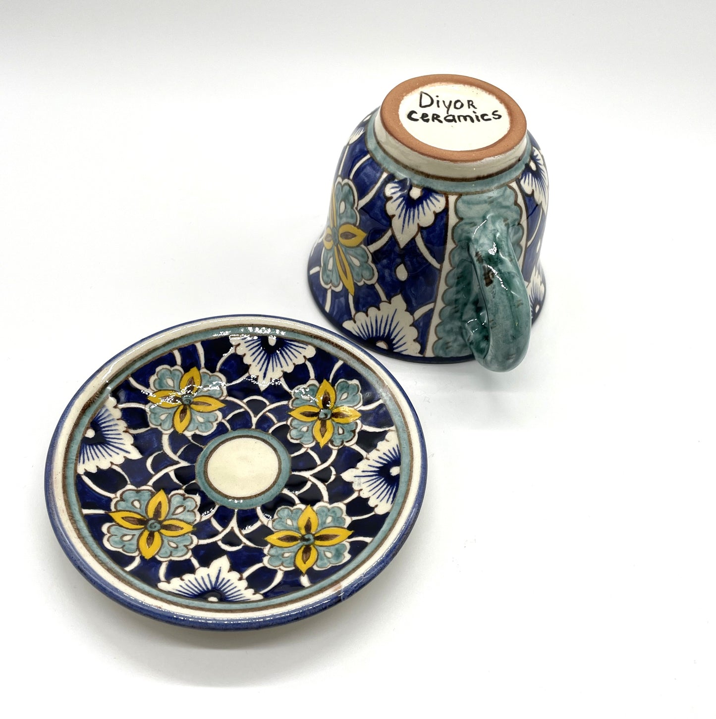 入荷しました★化粧箱入りギフト包装【リシタン陶器B】コーヒーカップ＆小皿ソーサーのセット