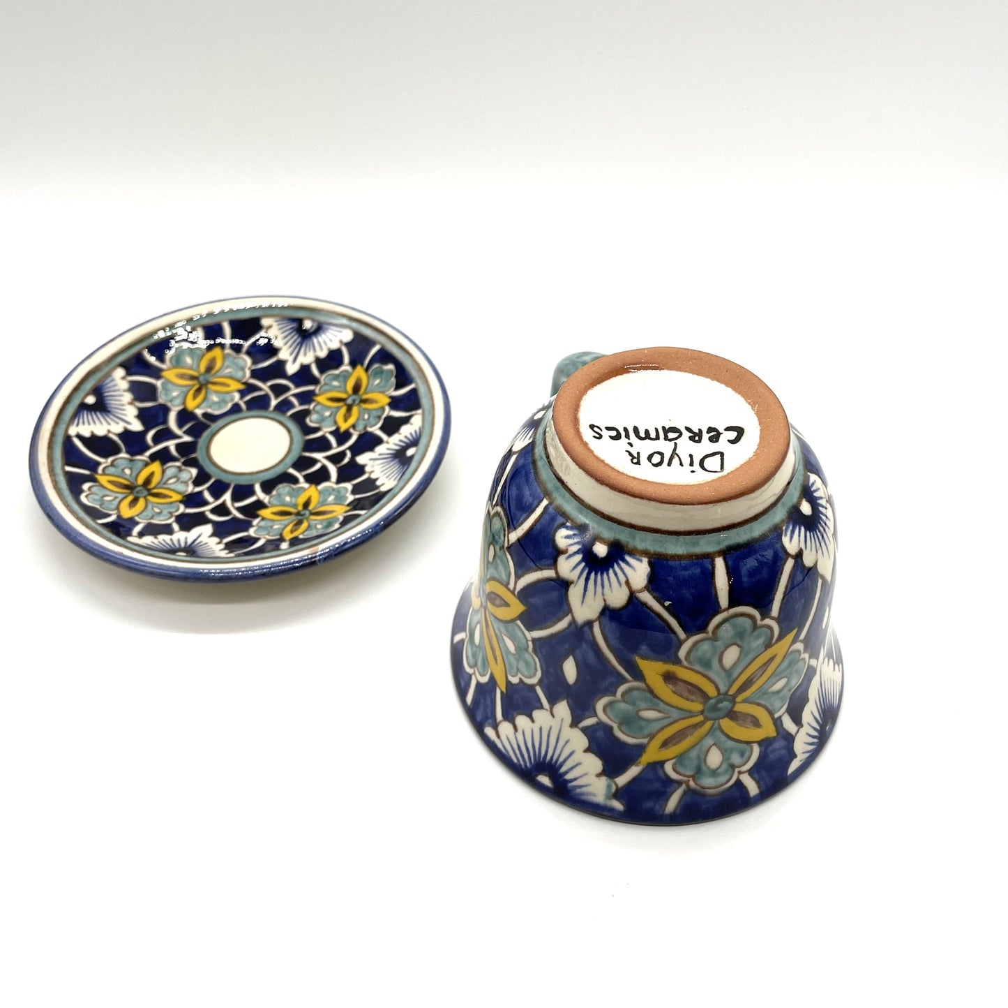 入荷しました★化粧箱入りギフト包装【リシタン陶器B】コーヒーカップ＆小皿ソーサーのセット