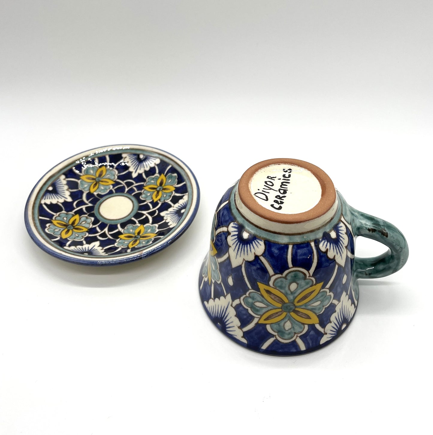 入荷しました★化粧箱入りギフト包装【リシタン陶器B】コーヒーカップ＆小皿ソーサーのセット