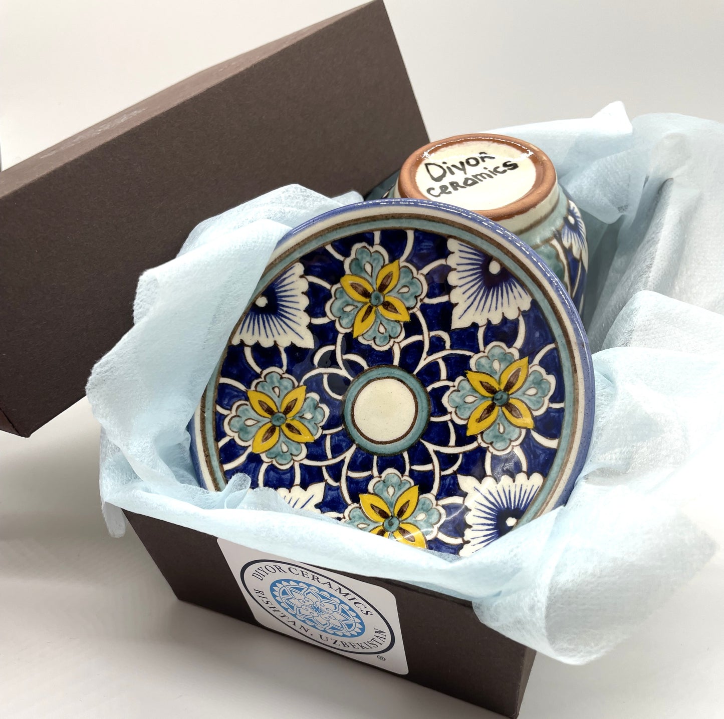 入荷しました★化粧箱入りギフト包装【リシタン陶器B】コーヒーカップ＆小皿ソーサーのセット