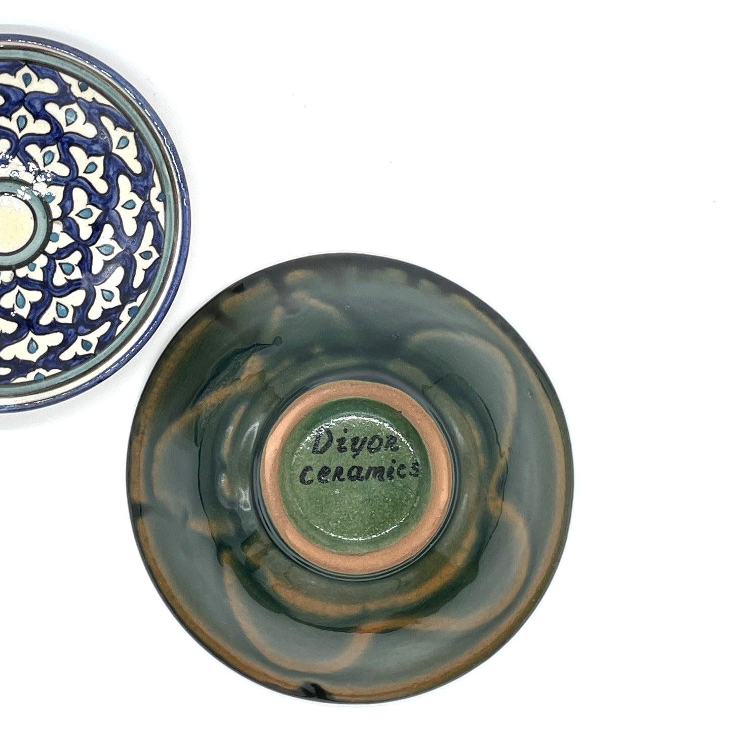 【新商品】リシタン陶器「花と唐草」サラダボウル椀型・直径１４センチ手描き模様（一点もの）