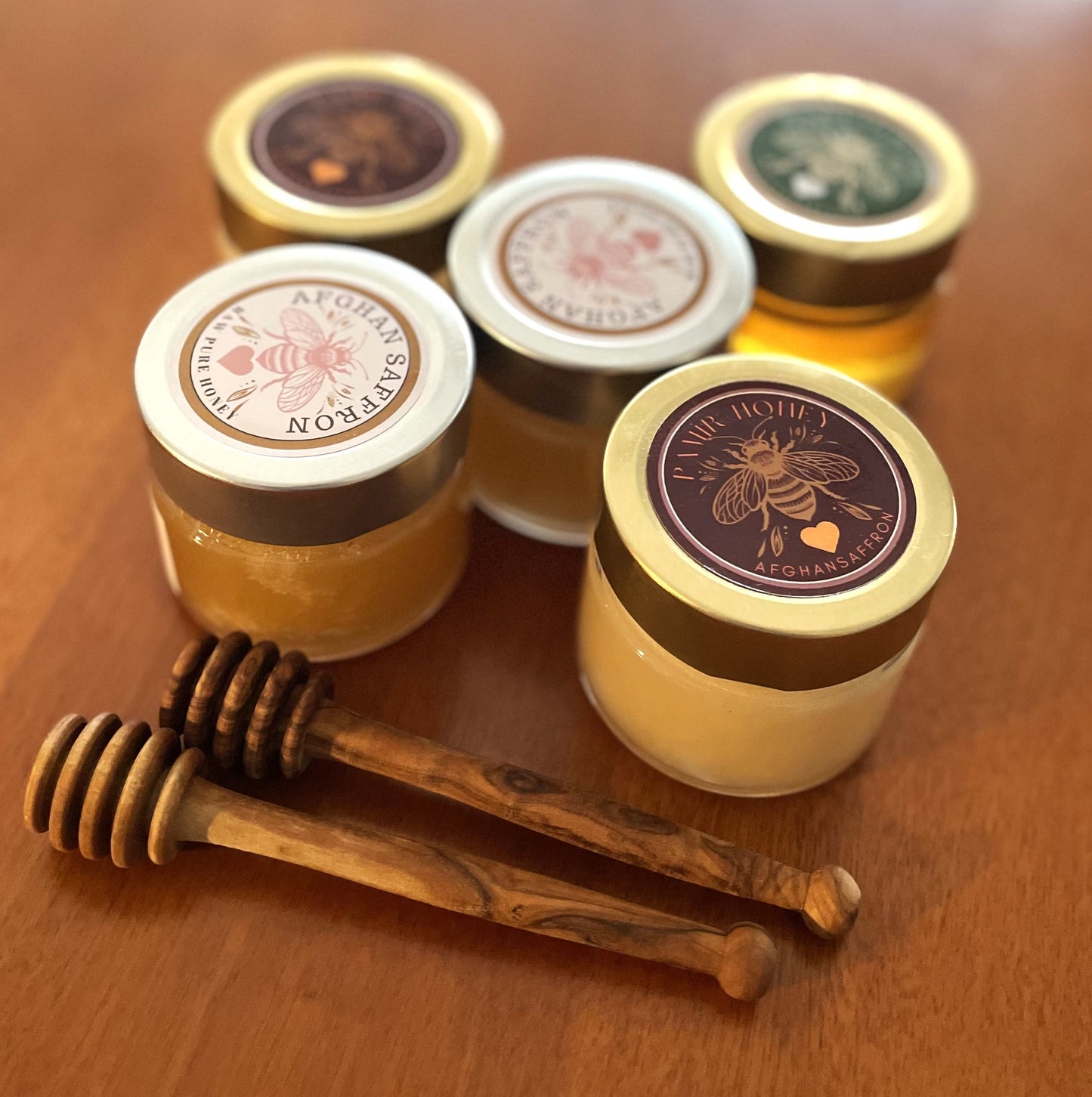 NEW取り扱始めました【生はちみつシリーズ・棗ナツメ】自然の環境で育った黄色い花★プレミアム生はちみつ１２０ｇ（瓶入）高密フィルターや加熱処理ナシ